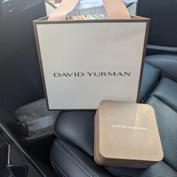 Awesome David Yurman Sterling Silver Madison Cable Link 8.5mm 36.25" Necklace - Picture 2 of 6